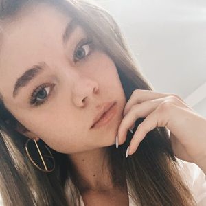 Meet your Posher, Teagan